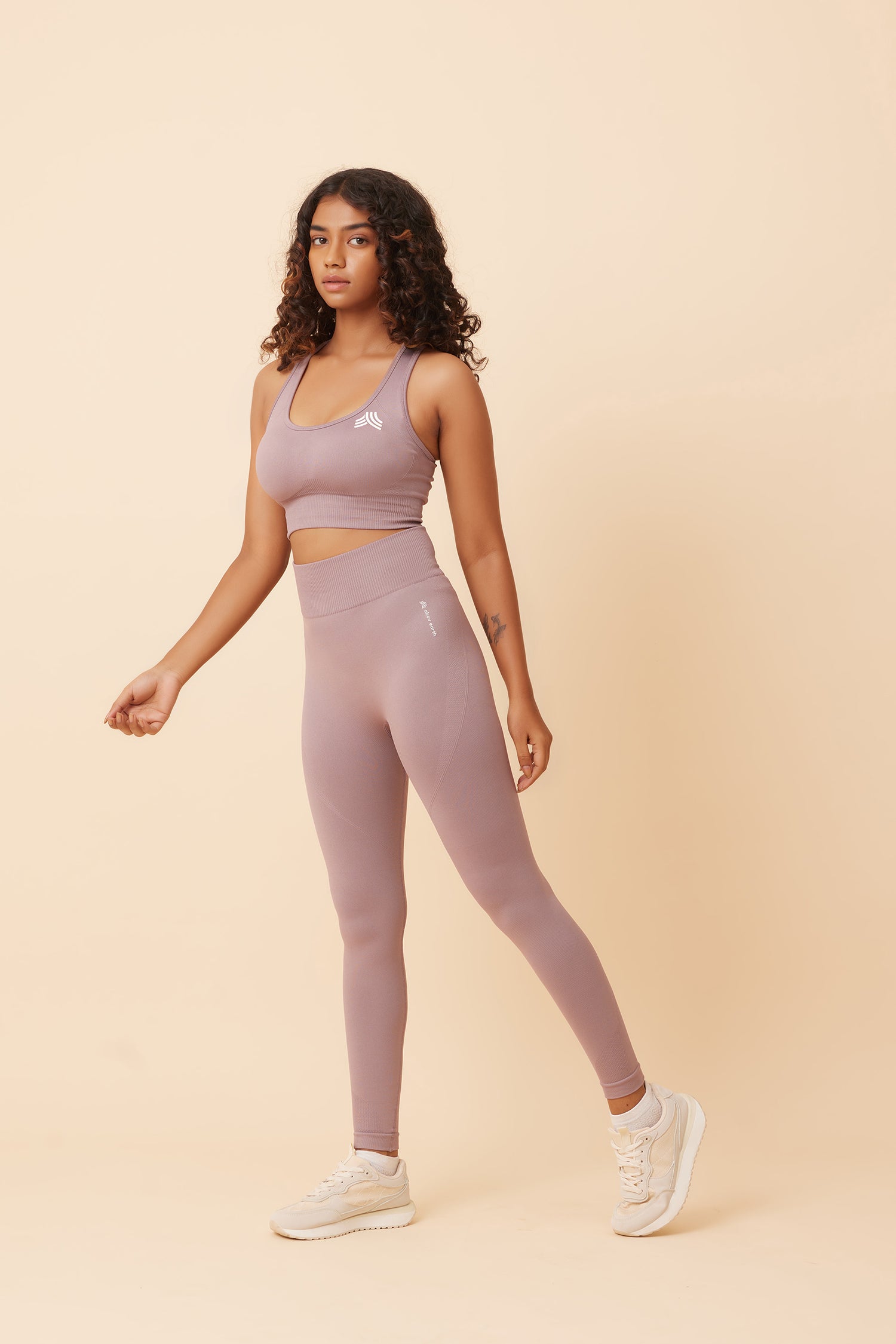 ⁠Everyday Seamless